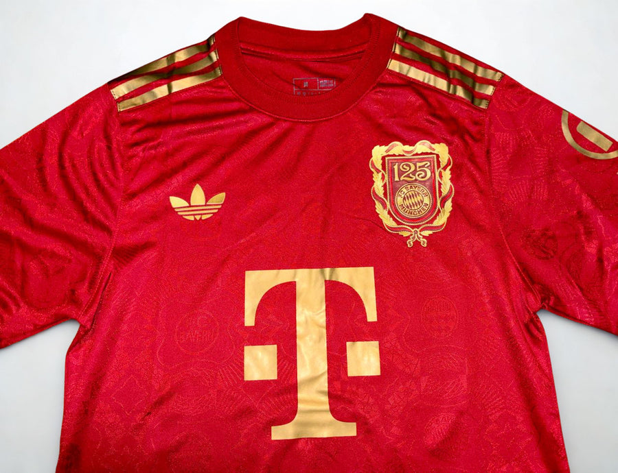 Bayern de Munique — Edição 125 Anos, Olise 17